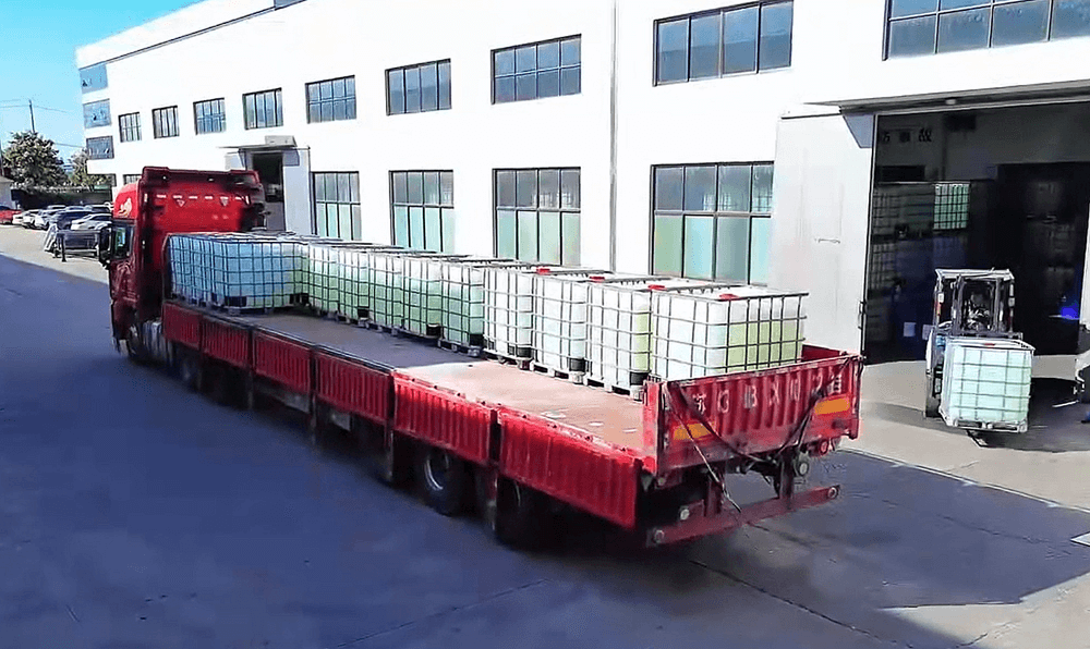 Клієнт насамперед: індивідуальний пінний концентрат завантажується та готовий до відправлення на місце клієнта